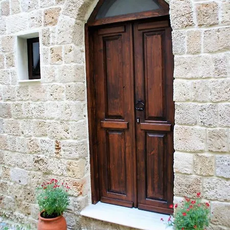 Evangelia's Little House