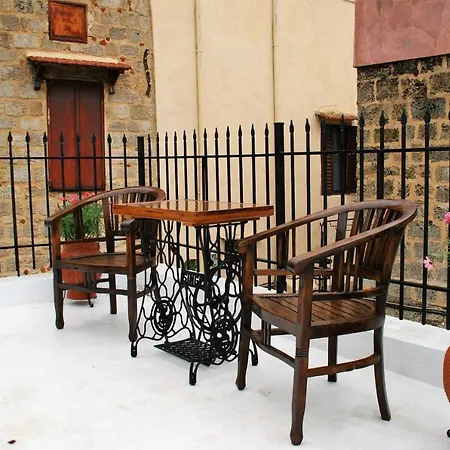 Evangelia's Little House בית נופש Rhodes City
