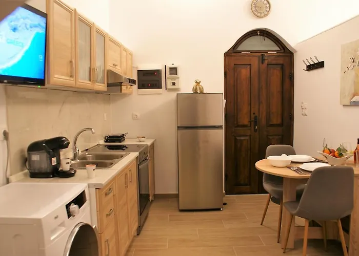 別荘 Evangelia's Little House *